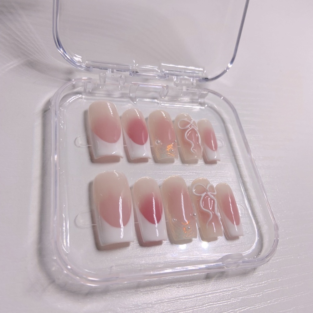 C130 PRESS ON NAILS
